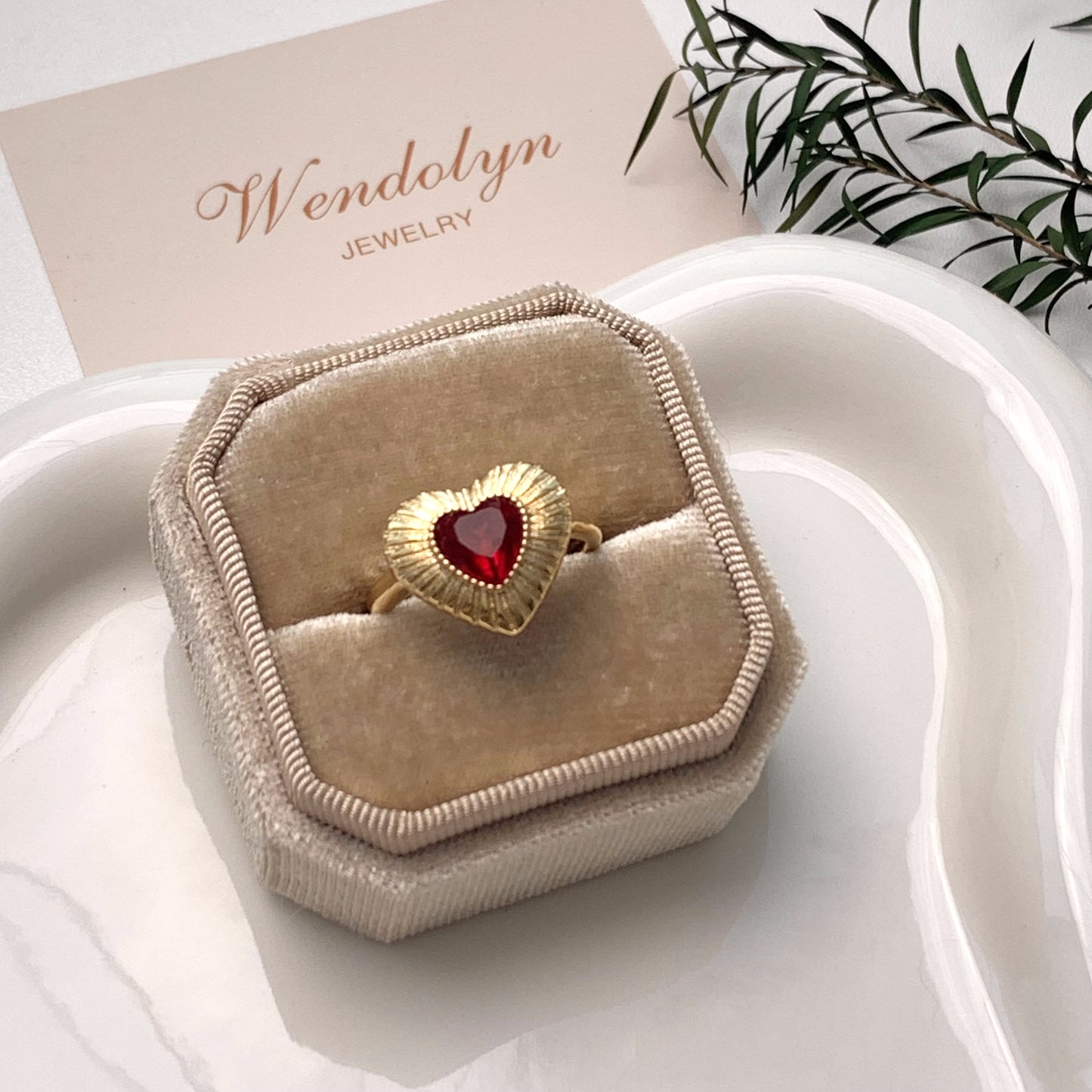 GOLDEN RUBY LOVE OPEN RING