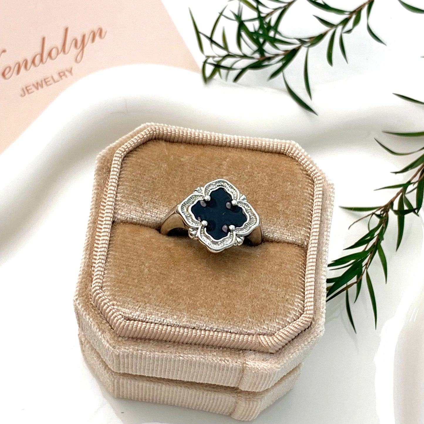 SLIVER CLOVER OPEN RING