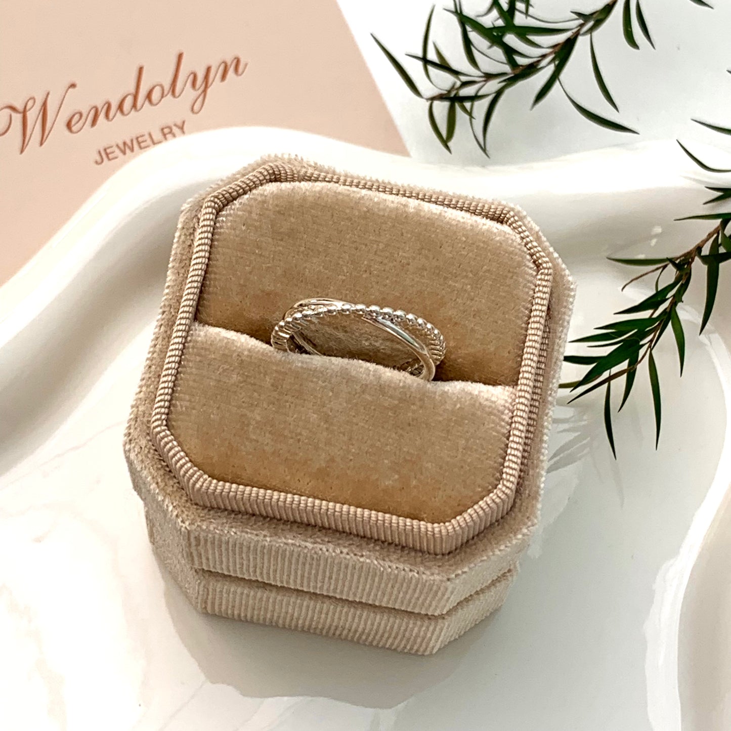 SLIVER LOVE HEART OPEN RING