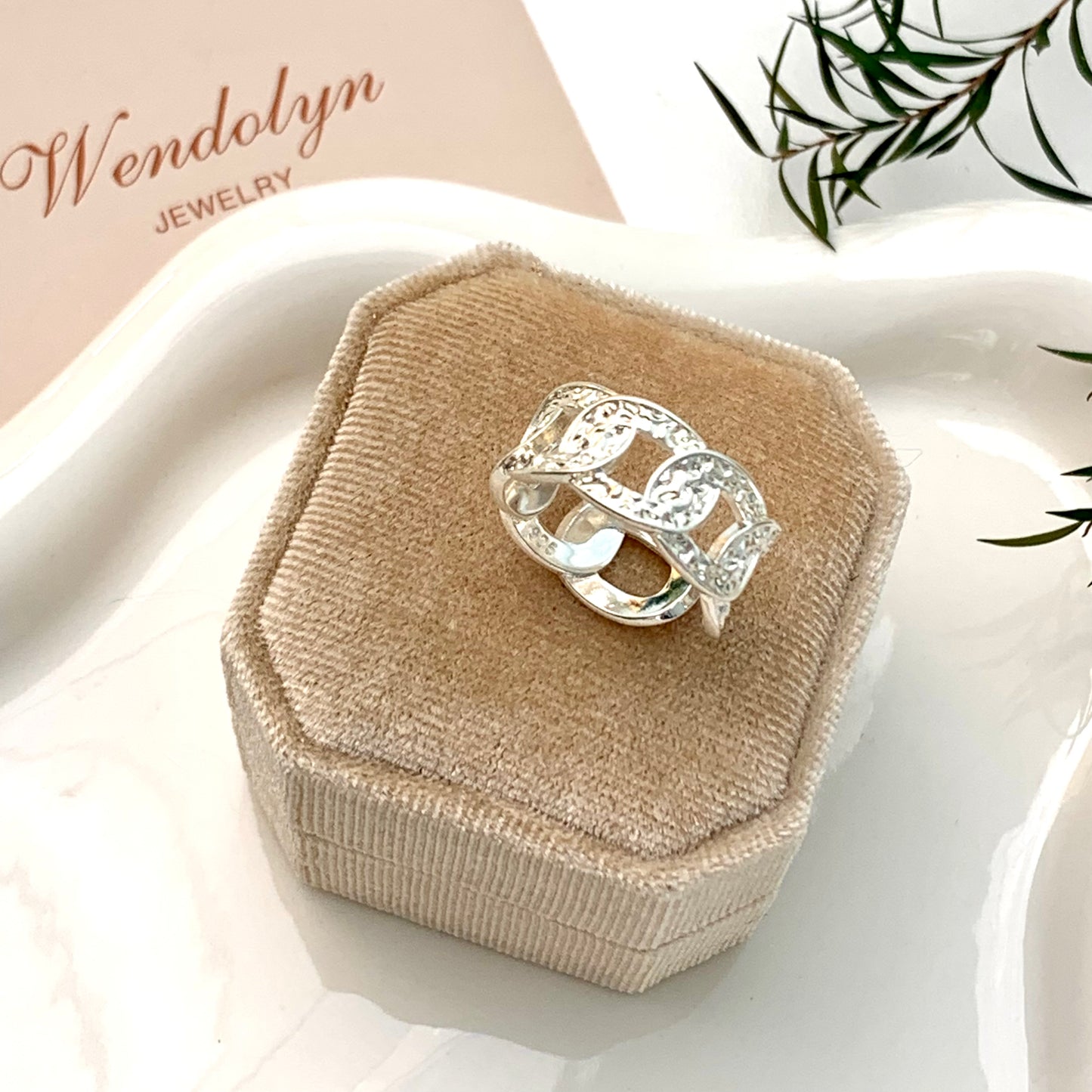 SLIVER WIDE CHAIN OPEN RING