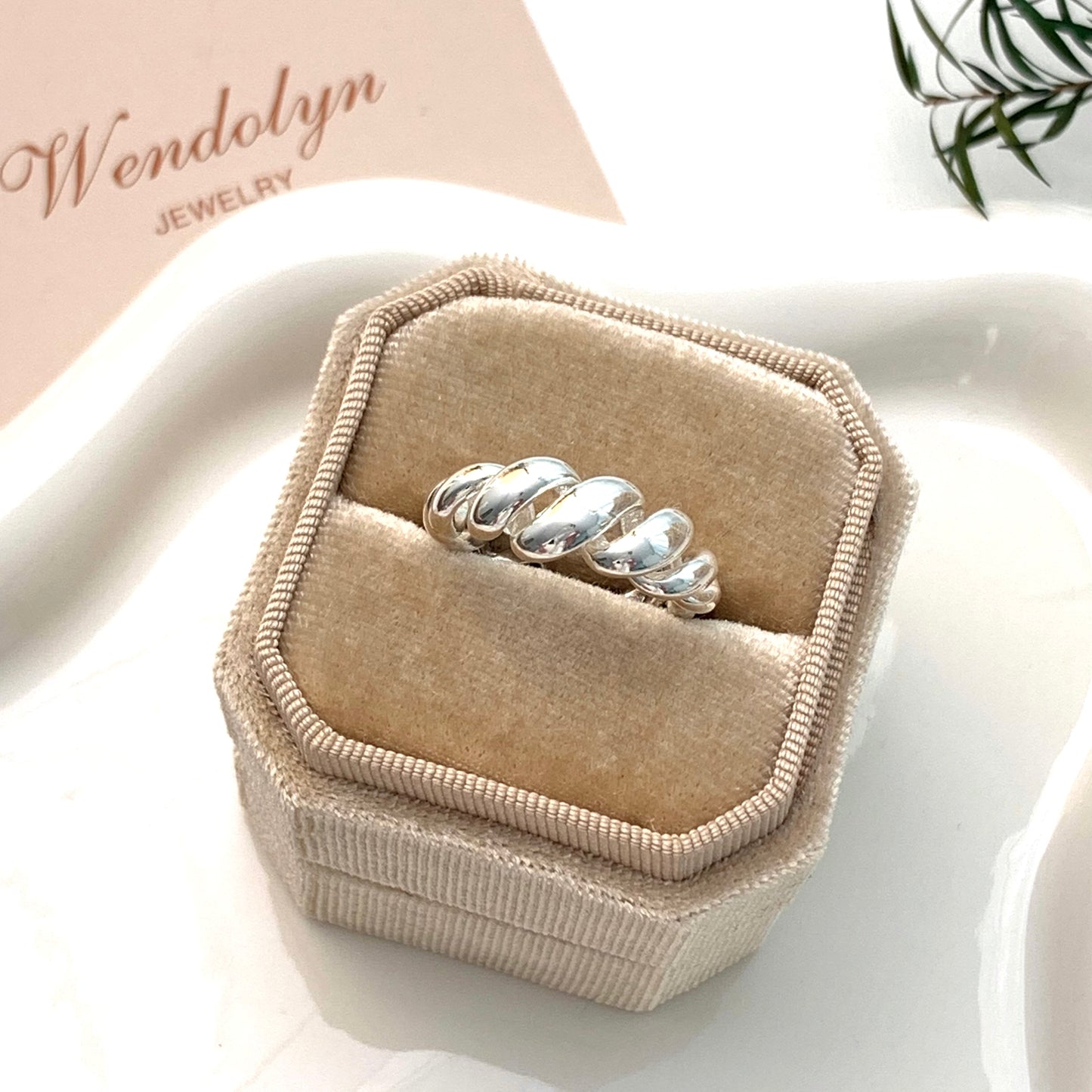 SLIVER BRAIDS OPEN RING