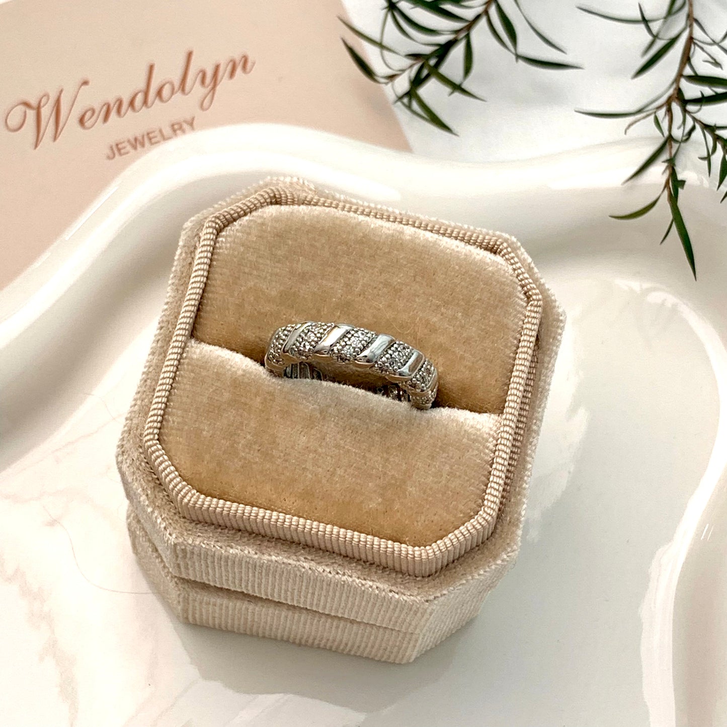 SILVER CROWN OPEN RING