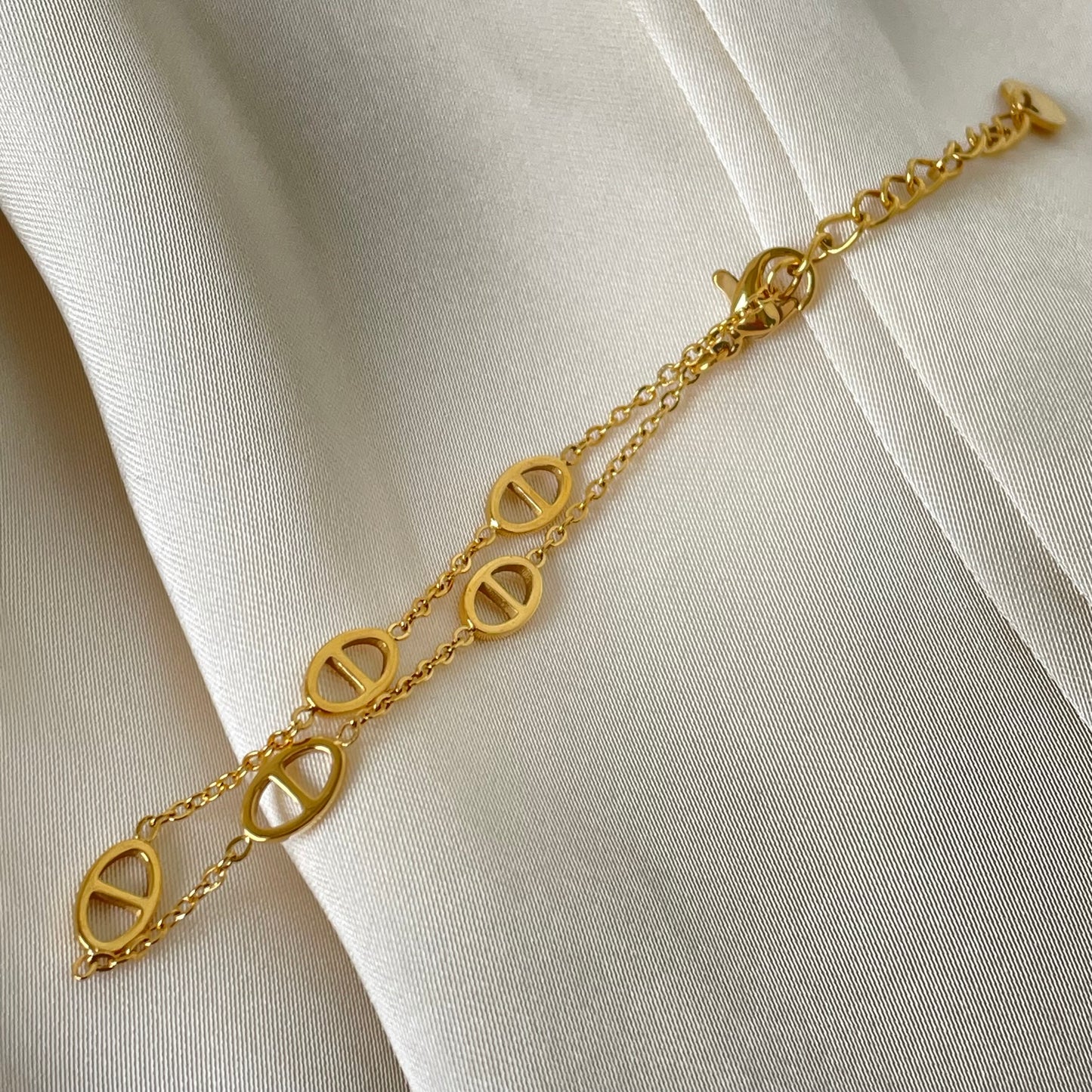 DANCING HEARTS BRACELET