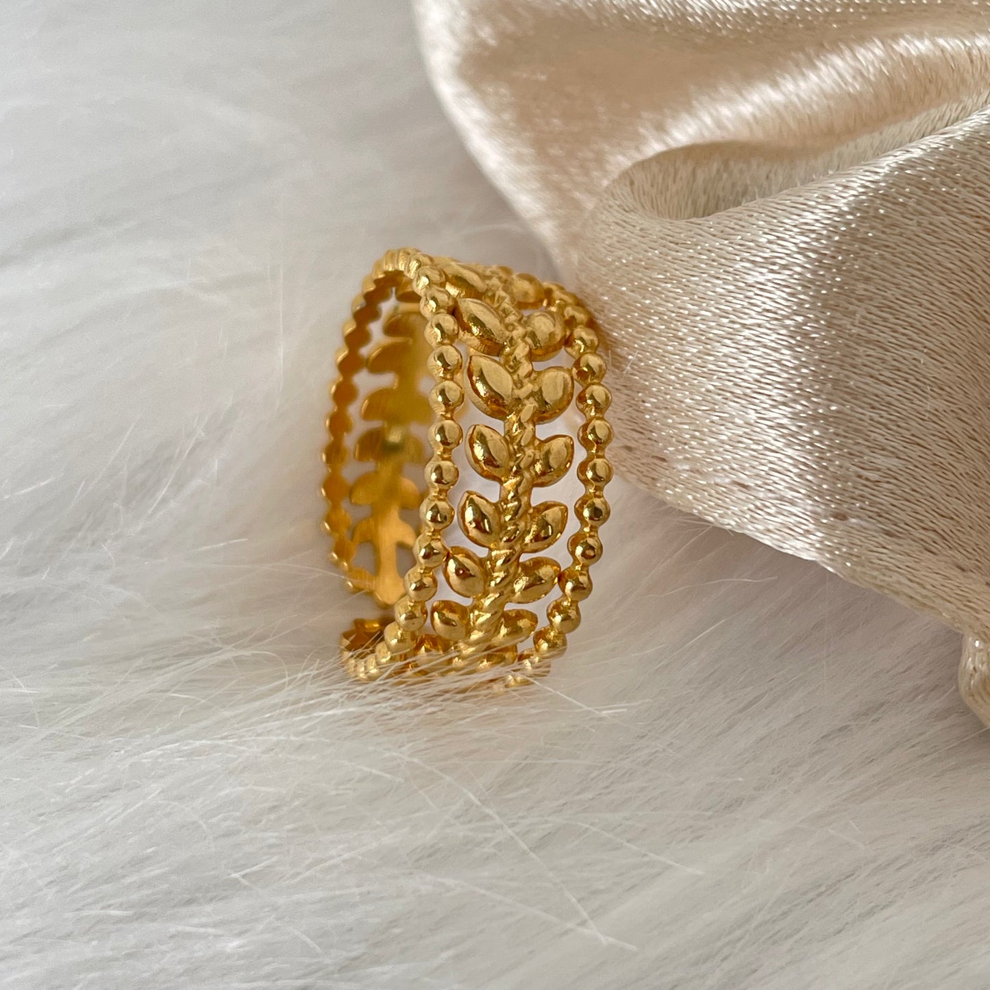 DOUBLE LEAF RING