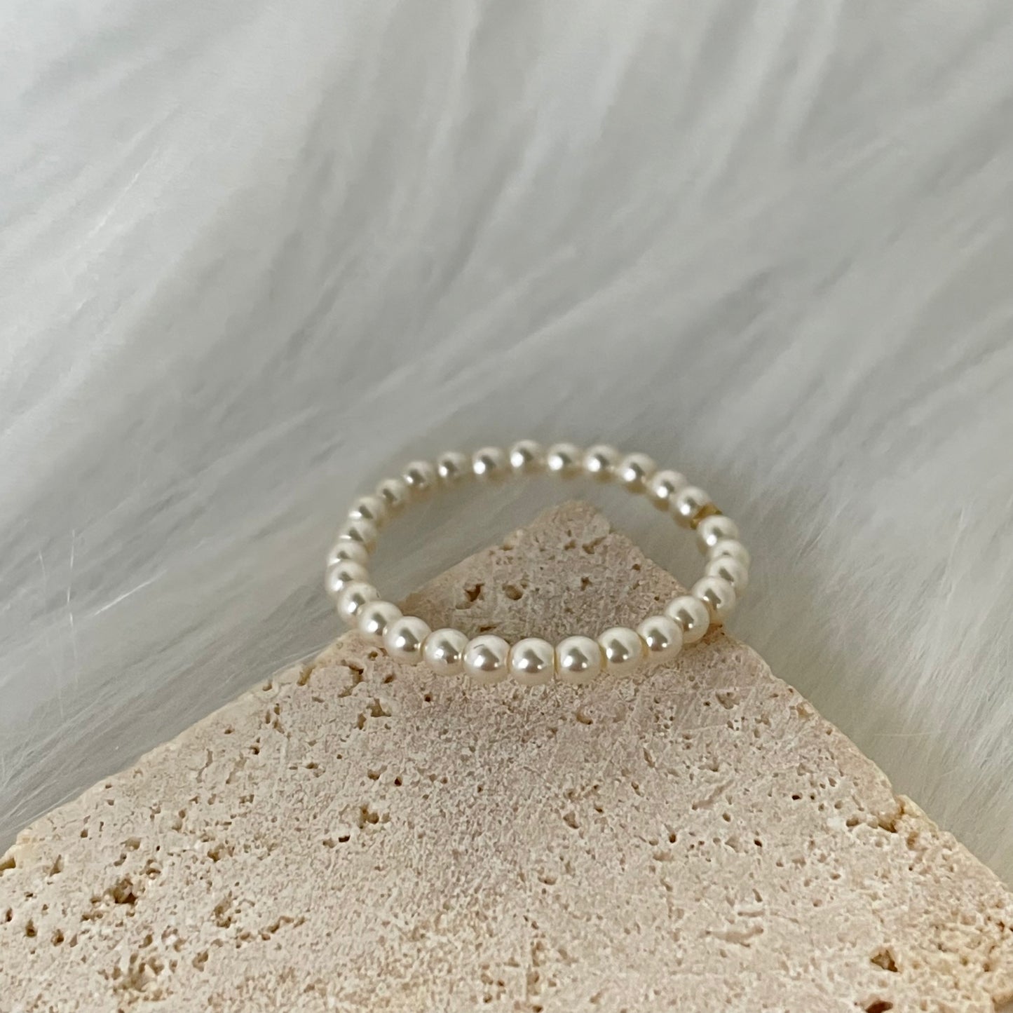 PEARL RING