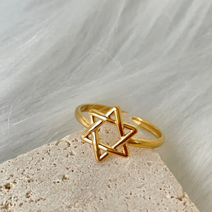 STAR RING