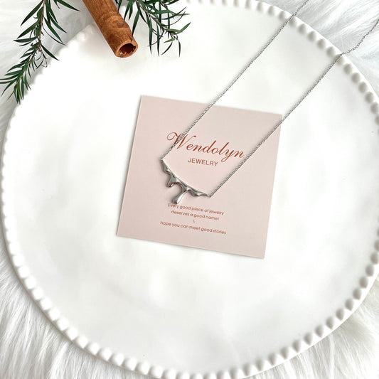 Sliver Lave Necklace