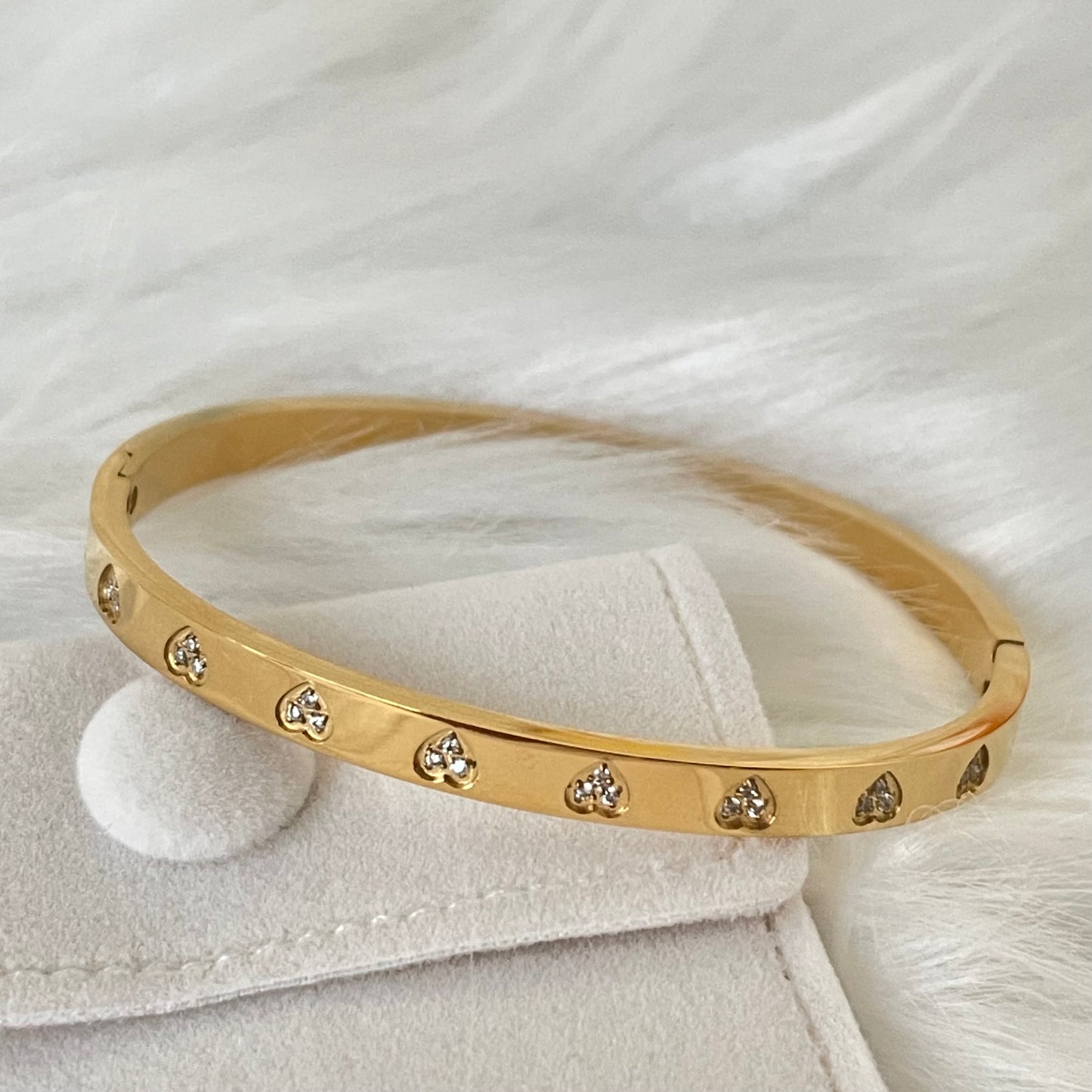 LITTLE HEART BRACELET