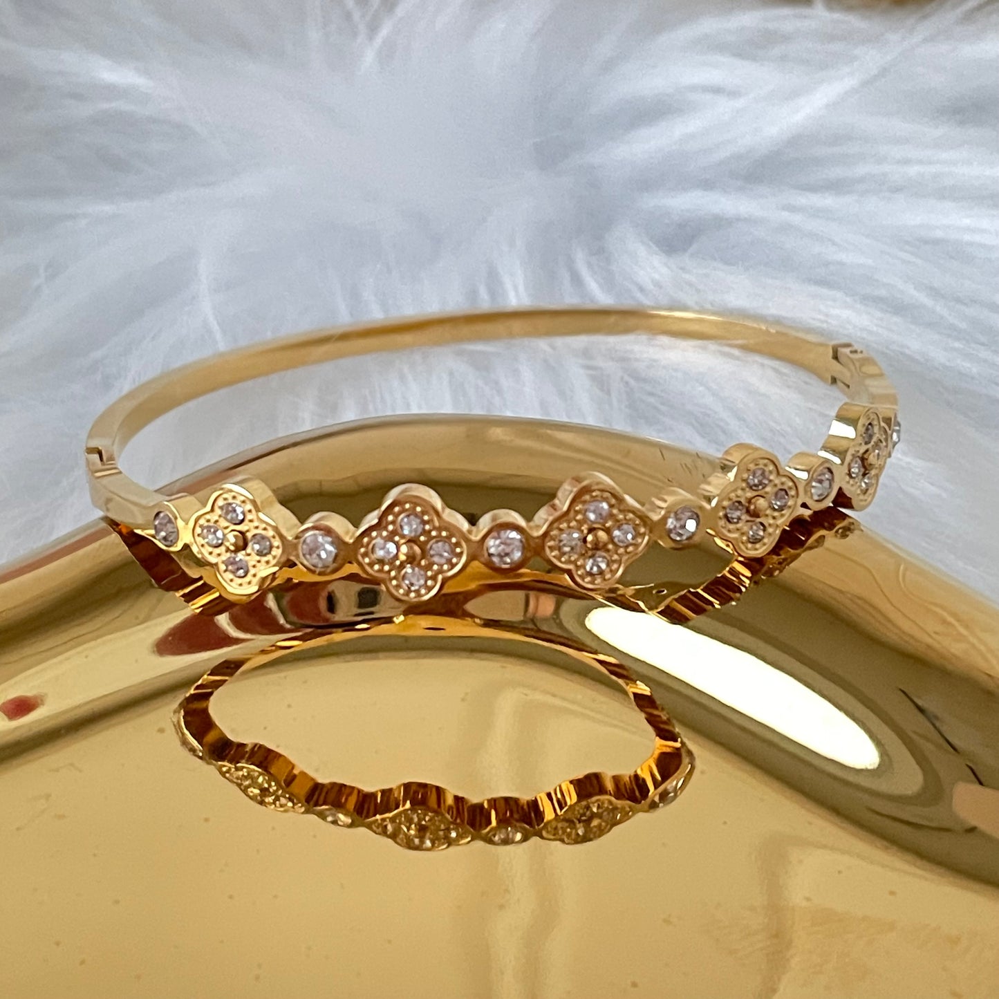 SHINING CLOVER BRACELET