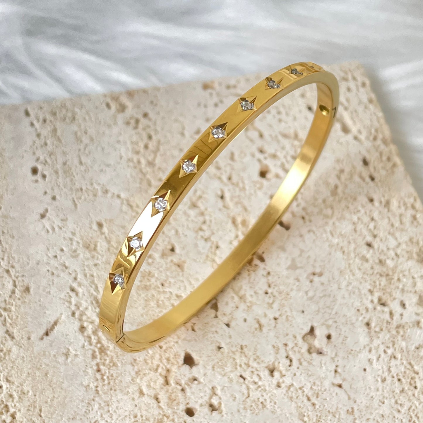 CROSS STAR BRACELET