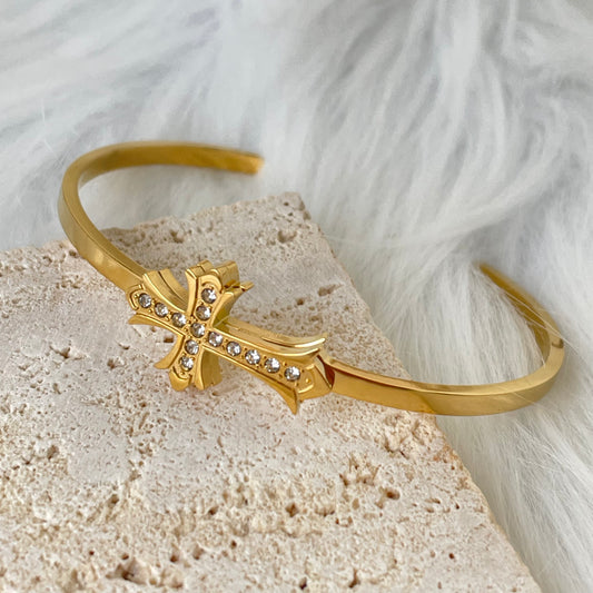 CROSS BRACELET