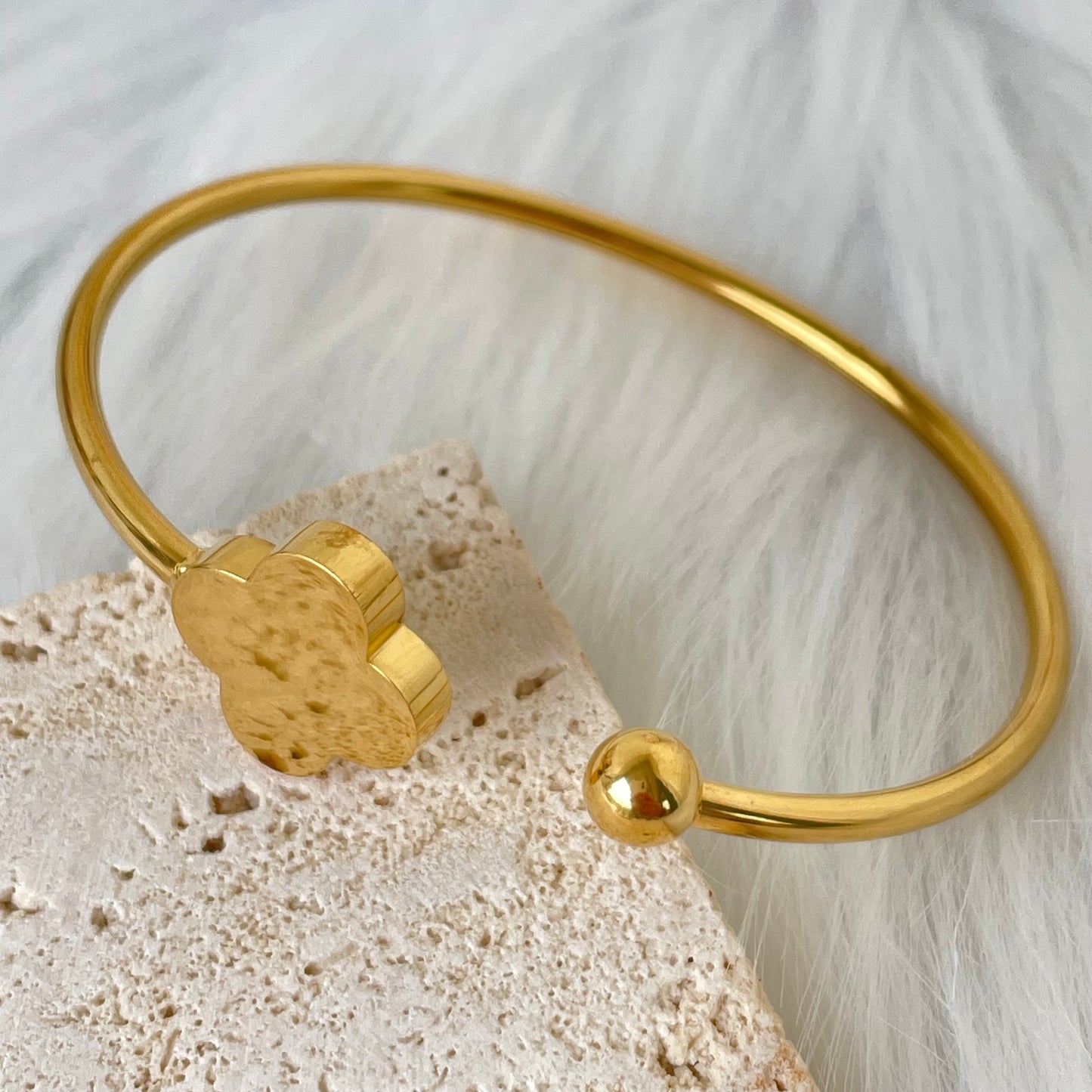 GOLDEN CLOVER ~ BRACELET