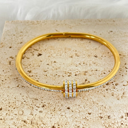 CYLINDRICAL DIAMOND BRACELET
