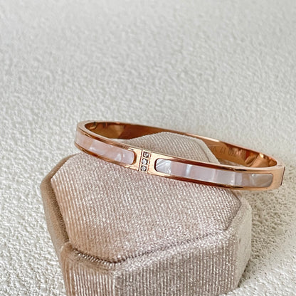ROSE GOLDEN BRACELET
