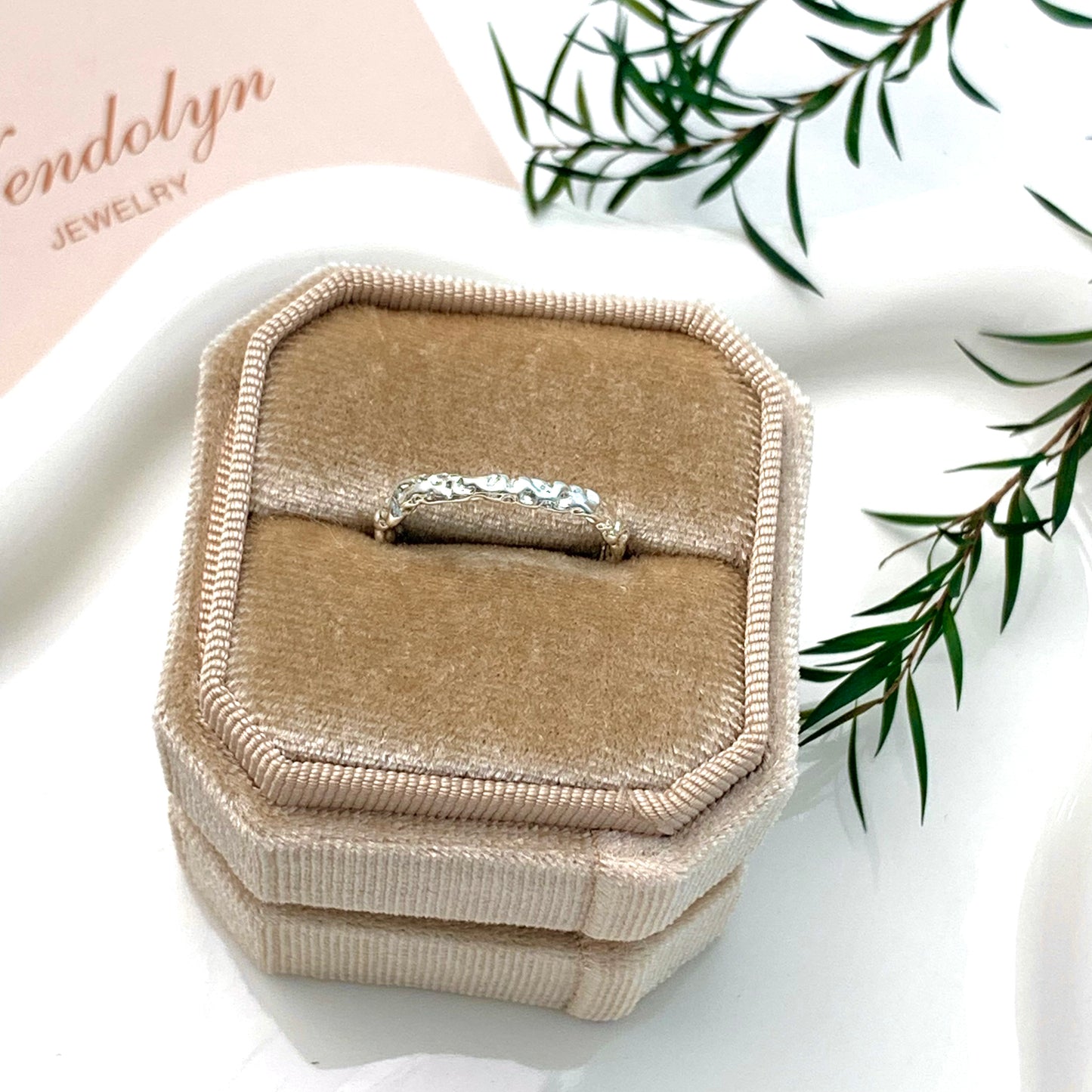 SLIVER AEROLITE OPEN RING