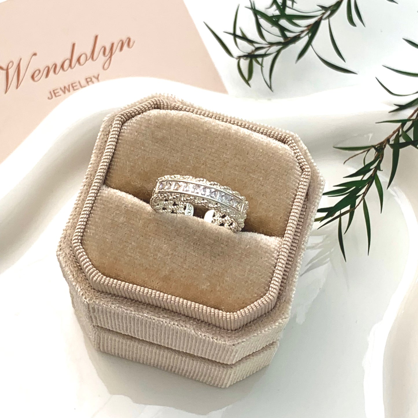 SLIVER SINGLE DESIGN OPEN RING