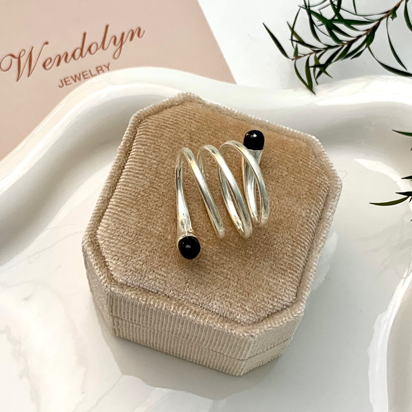 SLIVER DESIGN SNAKE OPEN RING