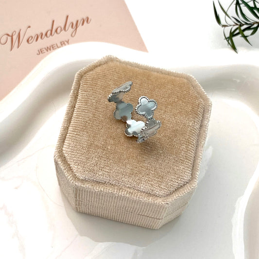 SLIVER CLOVE OPEN RING