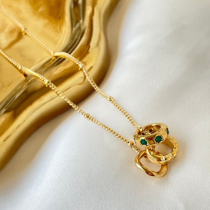 GREEN PRECIOUS STONE NECKLACE