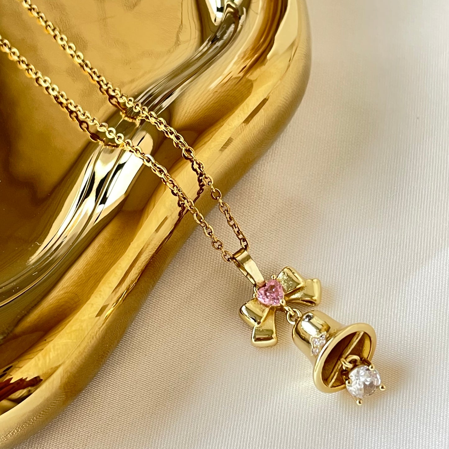 DIAMOND BELL NECKLACE