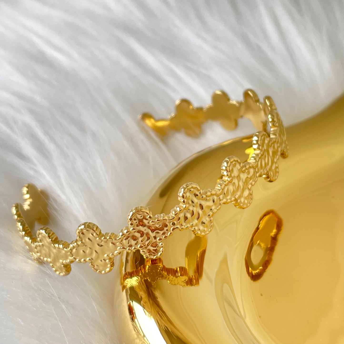 BLISSFUL MOMENTS BRACELET