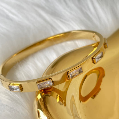 GOLDEN MOMENTS BRACELET
