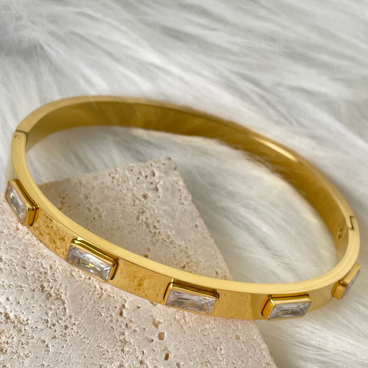 GOLDEN MOMENTS BRACELET