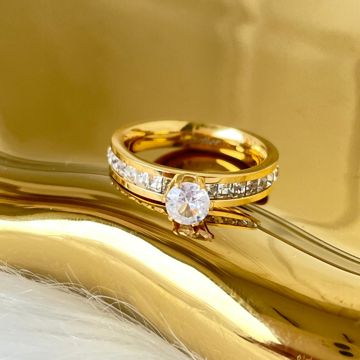 BRILLIANT DREAM RING