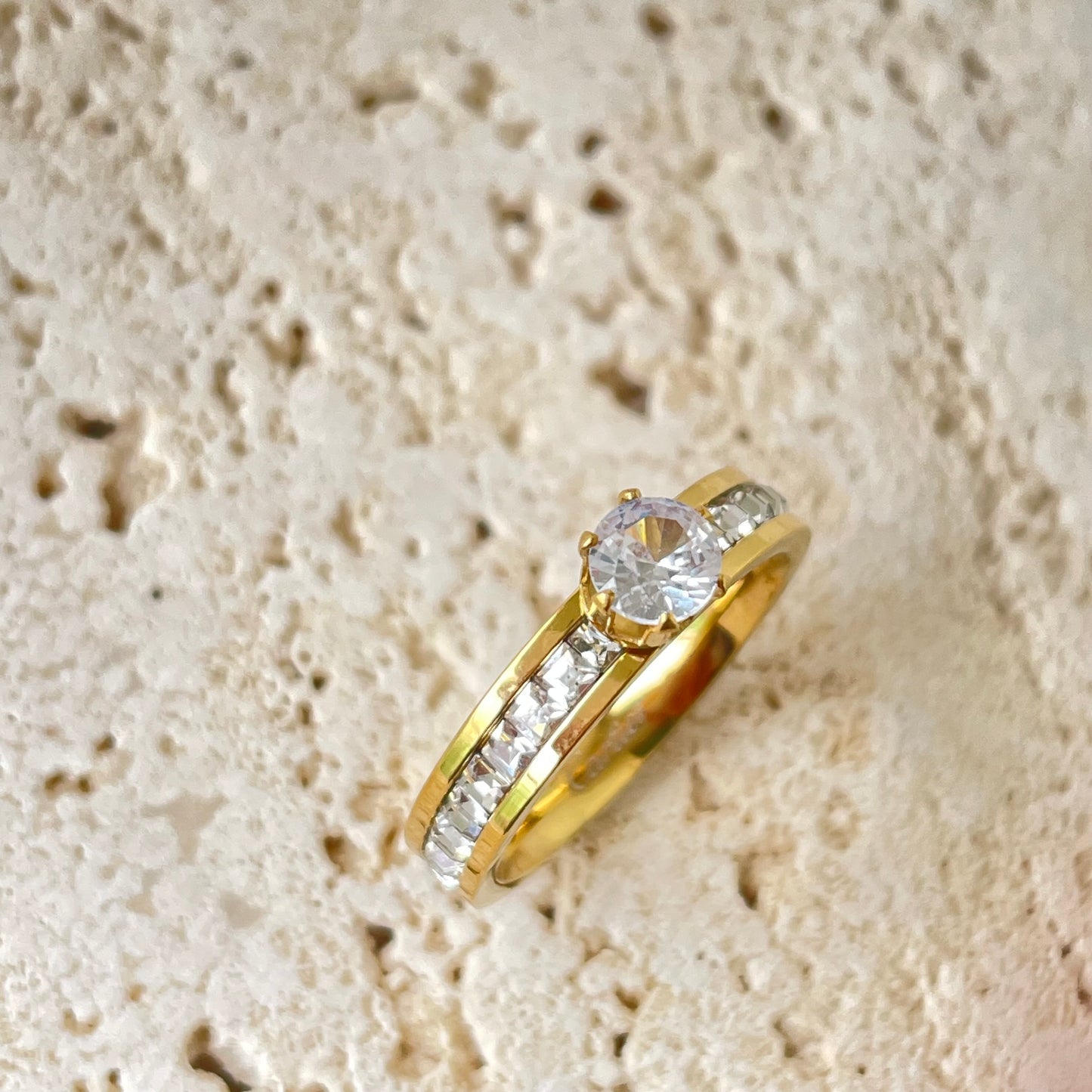 BRILLIANT DREAM RING