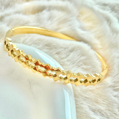 Hollow Double Layer Diamond Bracelet