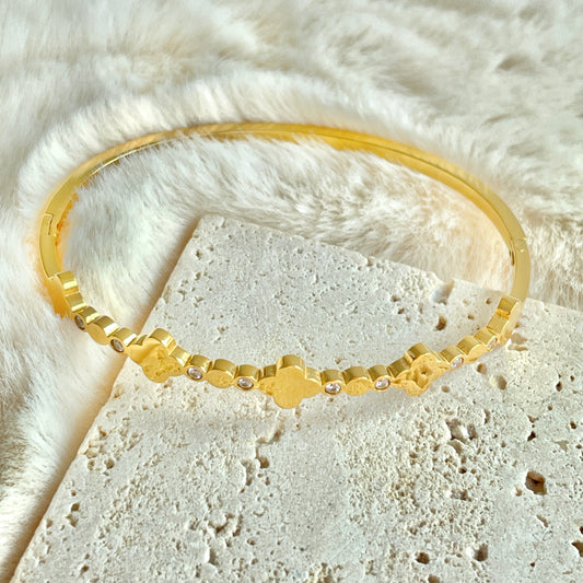 FOUR-LEAF DIAMOND CLOVER BRACELET