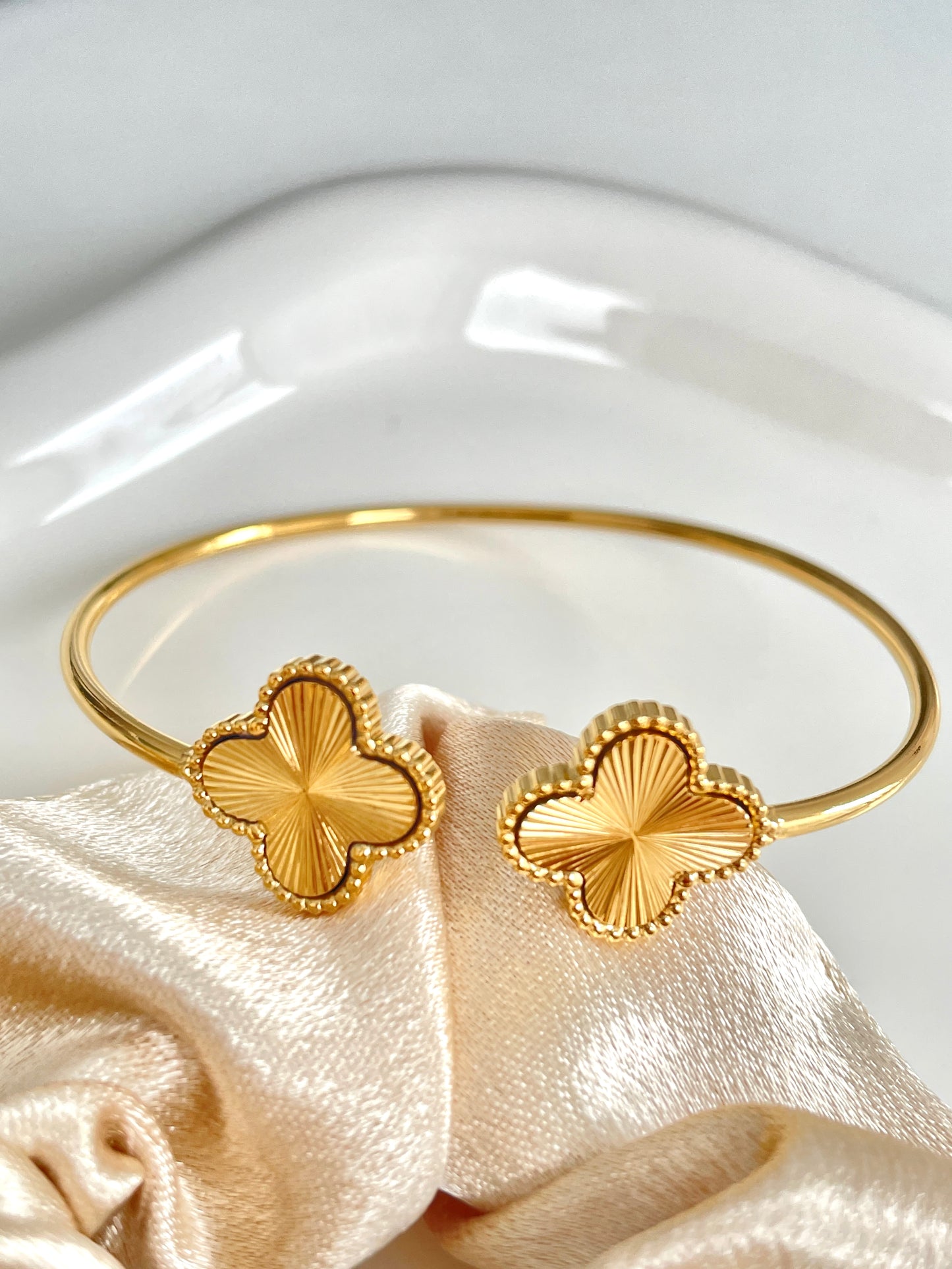 Double Four Leaf Bracelet