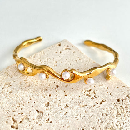 Pearl Irregular Bracelet