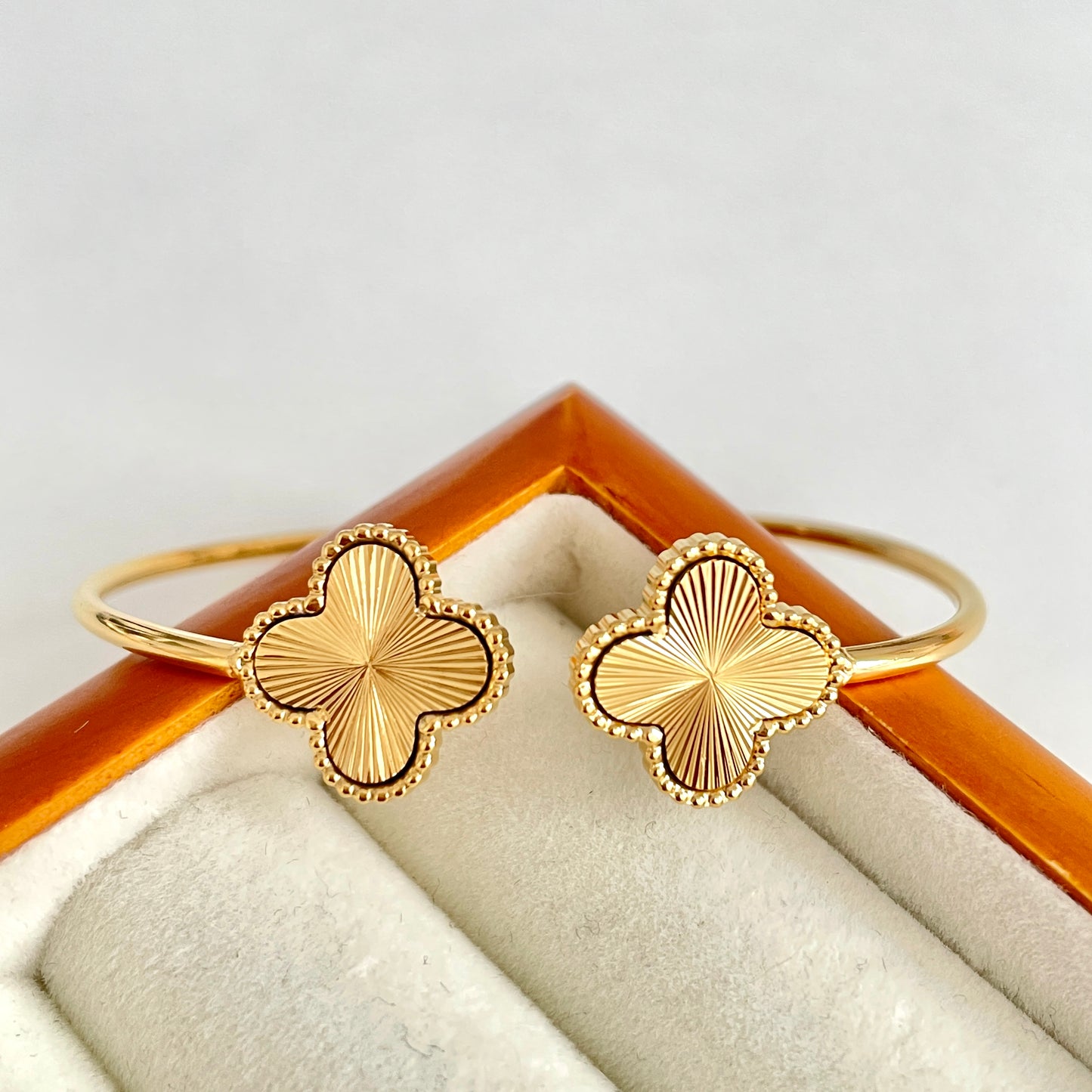 Double Four Leaf Bracelet