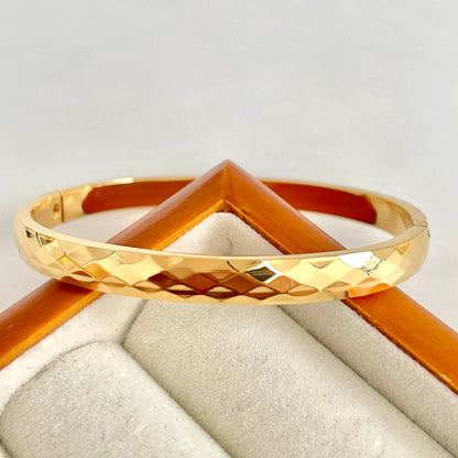 Silk Fabrics Bracelet