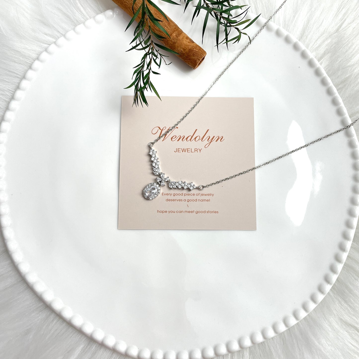 Sliver Angle's Wings Necklace